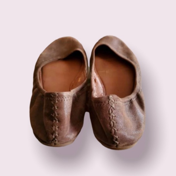 Lucky Brand leather flats. - Picture 2 of 3
